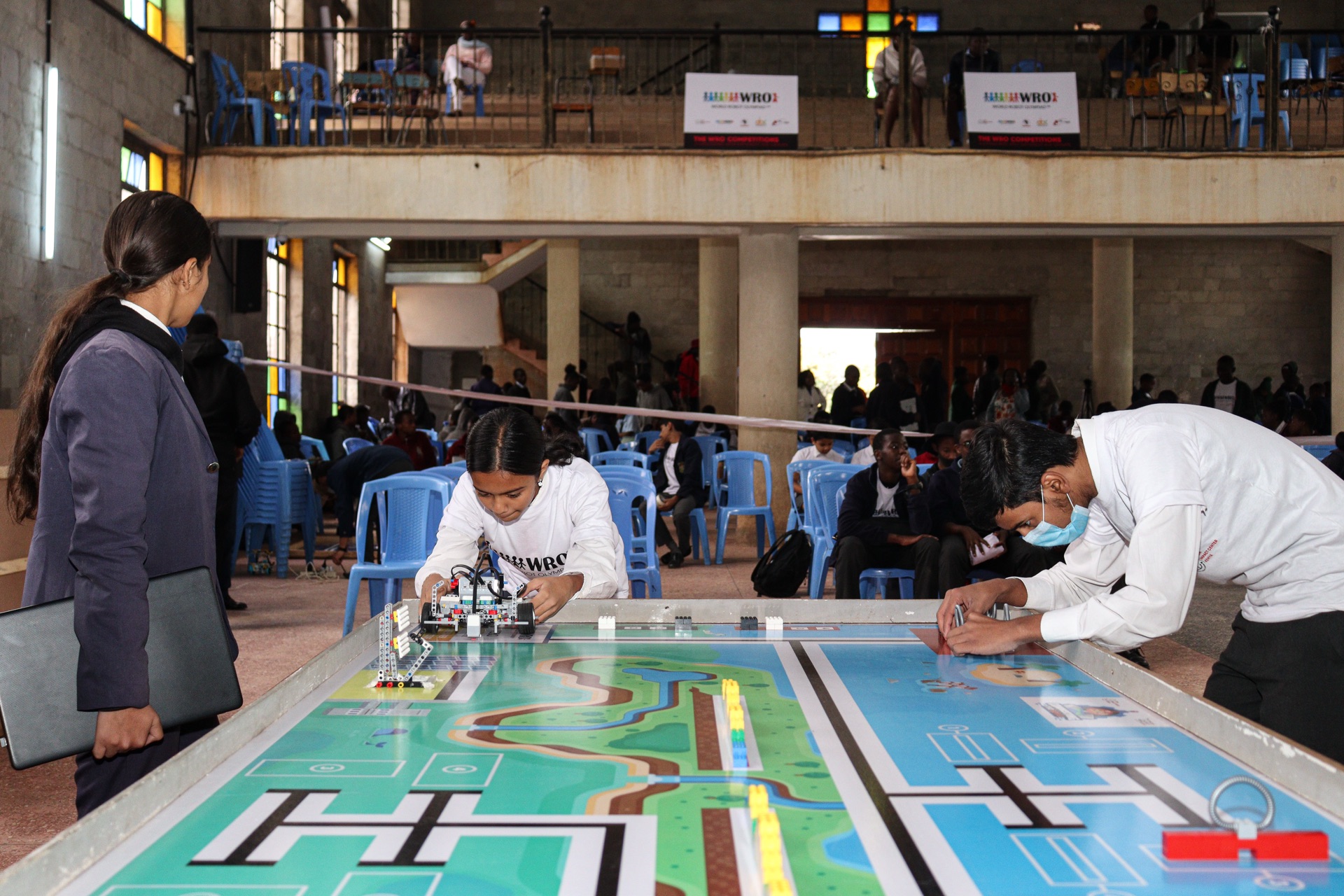 Student at robotics competition